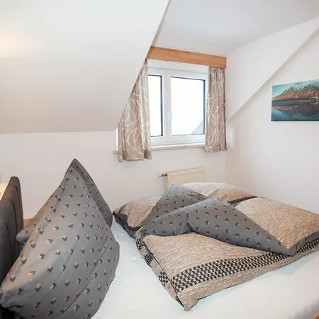 شقة Gaestehaus Seewinkel بريسيغ