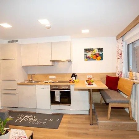 Apartamento Gaestehaus Seewinkel *
